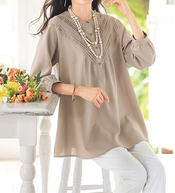 ルフラン（ルフラン）の「【２色組】Ｖ字タック切替ブラウス（ブラウス）」｜詳細画像