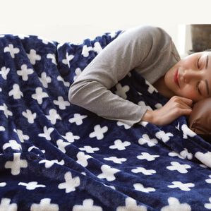 「クッションになる吸湿発熱フランネル毛布＜Ｊｕｌｌｙａｄａｍｓ・静電気抑制＞（毛布・ブランケット）」｜詳細画像