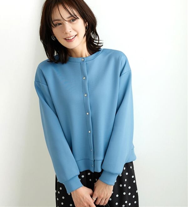 BELLUNA（ベルーナ）の「きれい見えスナップボタンカーディガン（ニットカーディガン）」｜詳細画像
