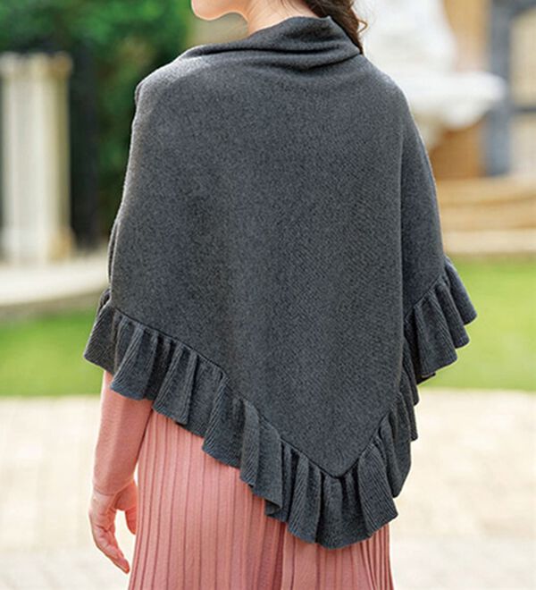 BELLUNA（ベルーナ）の「オンワード樫山＜ＭＡＩＳＯＮ　Ｄ&rsquo;ＡＺＵＲ＞　ウール入り三角フリルストール（ストール・スカーフ・マフラー）」｜詳細画像