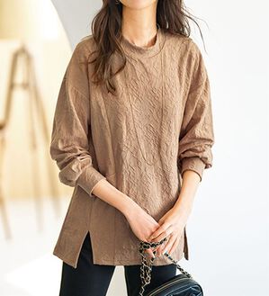 BELLUNA（ベルーナ）の「花柄ふくれジャカード切替プルオーバー（カットソー）」｜詳細画像