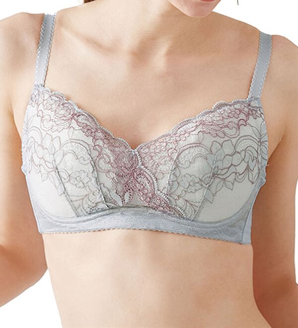 LAVIENNE（ラヴィエンヌ）の「ウイング「小さく見せるブラ」（ブラジャー）」｜詳細画像