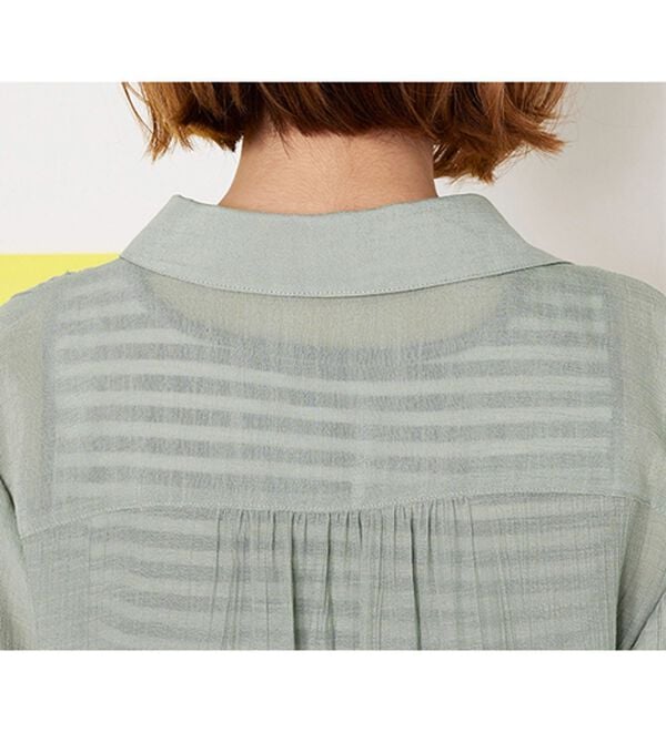 BELLUNA（ベルーナ）の「【シャツ+インナーのセット】スラブ素材ボタン使い裾タックシャツアンサンブル（アンサンブル）」｜詳細画像