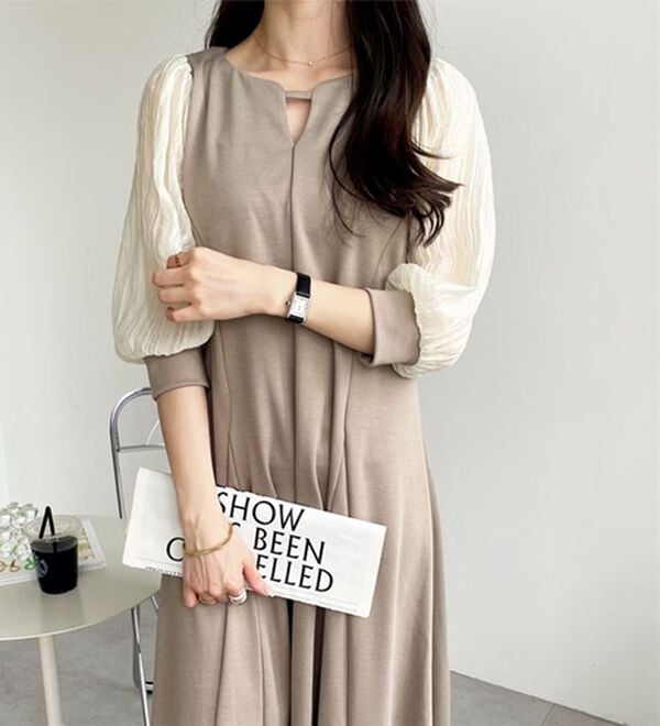 GeeRA（ジーラ）の「袖楊柳シアー美ラインワンピース（カットソーワンピース）」｜詳細画像