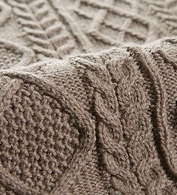 BELLUNA（ベルーナ）の「ケーブル柄ニット&times;チュール切替チュニック（チュニック）」｜詳細画像