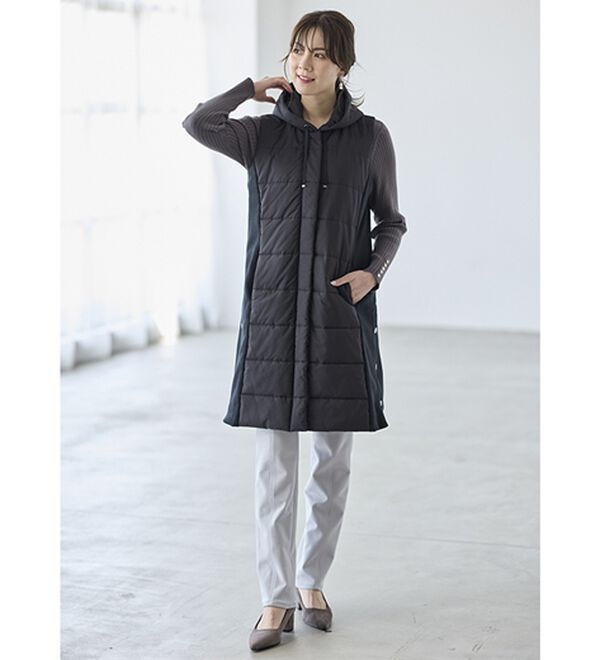BELLUNA（ベルーナ）の「細見え中わたキルト切替ロングベスト（中わたコート・ベスト）」｜詳細画像