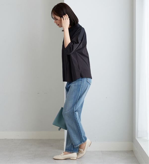 BELLUNA（ベルーナ）の「衿付き異素材切替プルオーバー（カットソー）」｜詳細画像