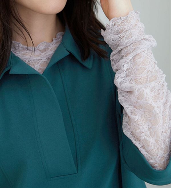 BELLUNA（ベルーナ）の「なめらかポンチ素材衿付きチュニック（チュニック）」｜詳細画像