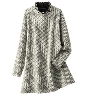 BELLUNA（ベルーナ）の「華やかふくれジャカードチュニック（チュニック）」｜オフ白系花柄