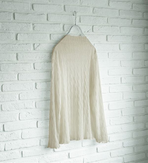 BELLUNA（ベルーナ）の「波柄立体ジャカードシアーインナー（カットソー）」｜詳細画像