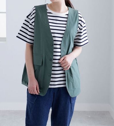 BELLUNA（ベルーナ）の「＜ｓｏｒａｆｕｋｕ＞はっ水加工ポケット付ベスト（ベスト）」