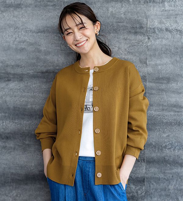 BELLUNA（ベルーナ）の「【着回しのミカタ！】綿100％大人顔サマ見えプリントロンT（カットソー）」｜詳細画像