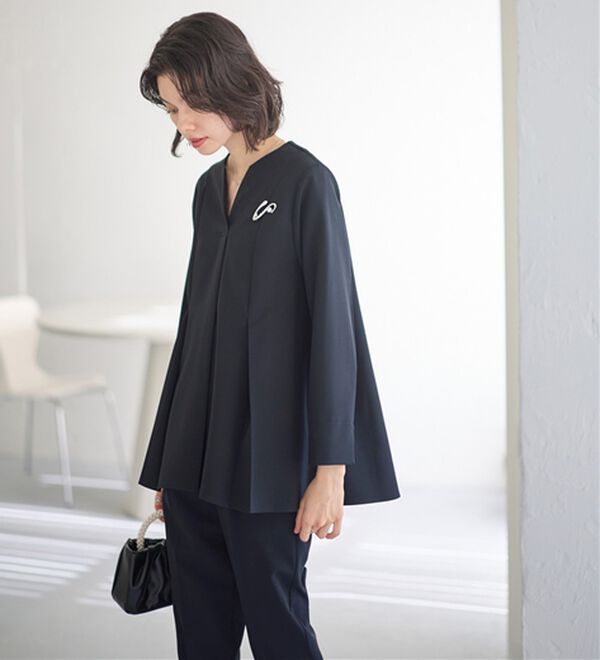 GeeRA（ジーラ）の「【2点セット】タックフレアーブラウスセットアップ（パンツスーツ）」｜詳細画像