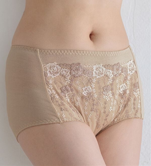 LAVIENNE（ラヴィエンヌ）の「綿９５％のすっぽり華やかショーツ　単品（ショーツ）」｜モカベージュ