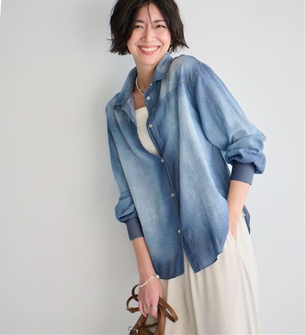 BELLUNA（ベルーナ）の「柔らかシアーデニム素材シャツチュニック（チュニック）」｜詳細画像