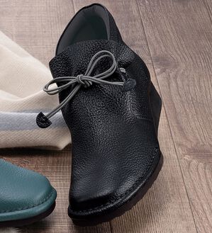 ルフラン（ルフラン）の「やわらかレザーのハイカットリボンシューズ（ブーツ）」｜ブラック