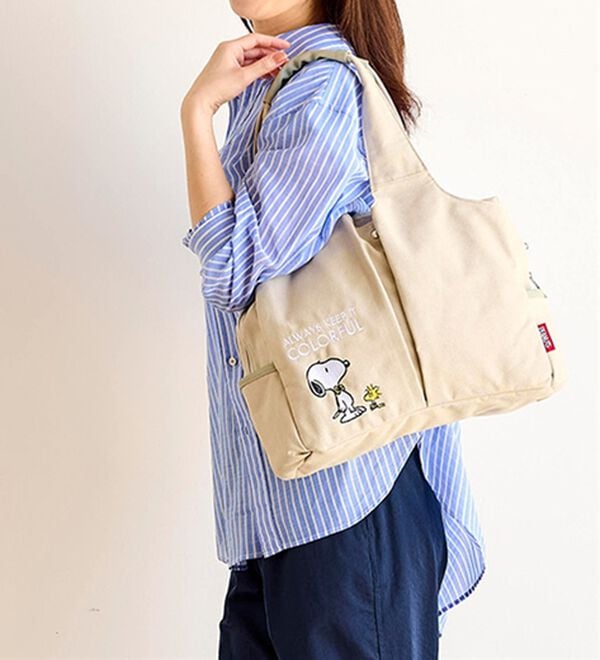 BELLUNA（ベルーナ）の「＜スヌーピー＞多収納トート（トートバッグ）」｜詳細画像