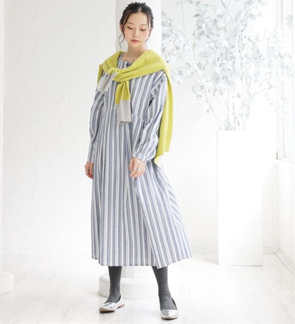 A HAPPY MARILYN（アハッピーマリリン）の「【Ｌ～６Ｌ】綿１００％さらりリラックス ゆったりシルエットのスッキリ柄 ストライプ マルチストライプコットンワンピ（ロングワンピース）」｜詳細画像