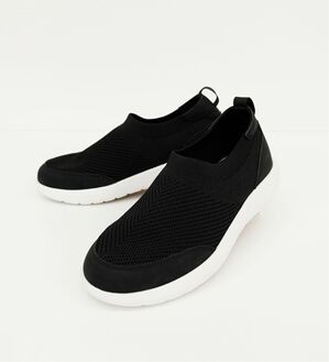 BELLUNA（ベルーナ）の「＜Ｓｏｉｔｔｏ　Ｍｅ＞ニットスリッポンシューズ（スリッポン）」｜ブラック