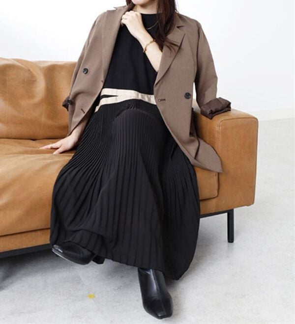 BELLUNA（ベルーナ）の「【Ｌａｇｒｉｌｕａ】プリーツ切替ドッキングワンピース（ドッキングワンピース）」｜詳細画像