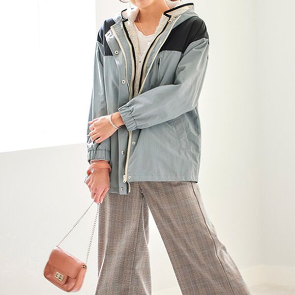 BELLUNA（ベルーナ）の「ボアベスト付配色ブルゾン（ハーフコート）」｜詳細画像