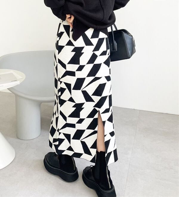 GeeRA（ジーラ）の「ジャカードニットナロースカート（ロングスカート）」｜詳細画像