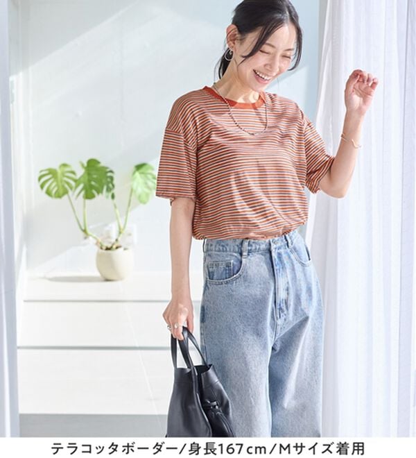 Viola e Viola（ヴィオラ エ ヴィオラ）の「ほんのり透け感綿混セミシアートップス（カットソー）」｜詳細画像