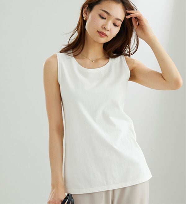 BELLUNA（ベルーナ）の「ヒンヤリ！綿１００％サマ見えタンクトップ（タンクトップ・キャミソール）」｜オフ白