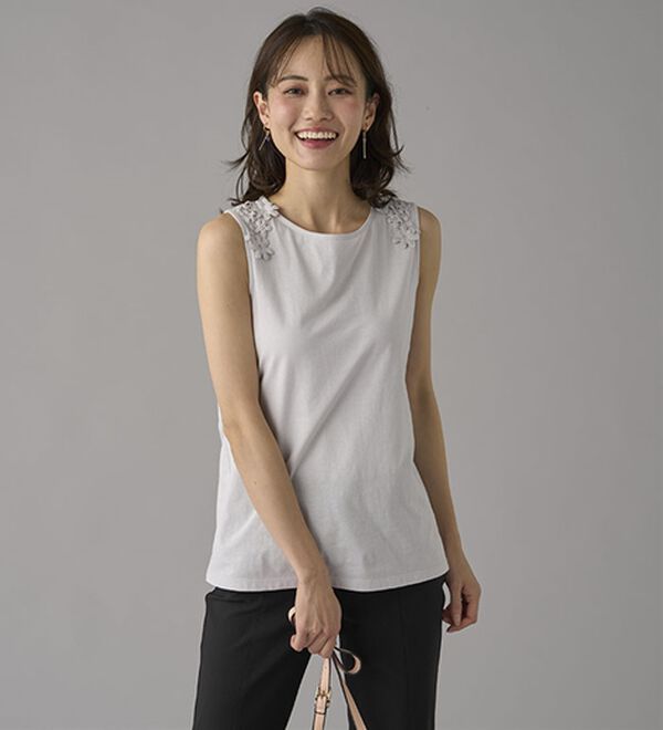 BELLUNA（ベルーナ）の「綿混素材脇汗対策フラワーレースインナー（タンクトップ・キャミソール）」｜詳細画像