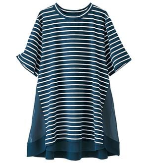 BELLUNA（ベルーナ）の「バックデザイン異素材切替プルオーバー（カットソー）」｜ネイビー系