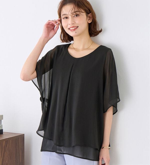 Viola e Viola（ヴィオラ エ ヴィオラ）の「【接触冷感】ひんやり涼しいタックデザインレイヤード風ブラウス（ブラウス）」｜詳細画像