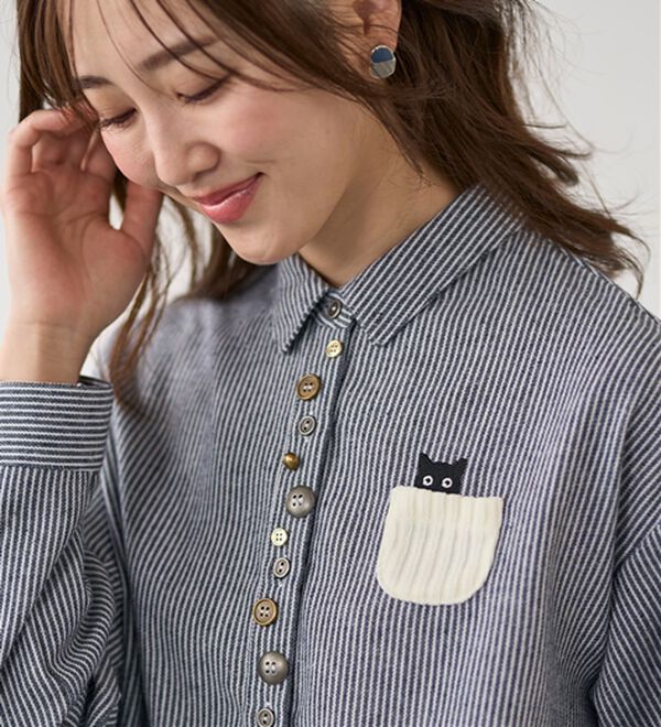 BELLUNA（ベルーナ）の「アニマル刺しゅう多ボタンデザインブラウス（ブラウス）」｜詳細画像