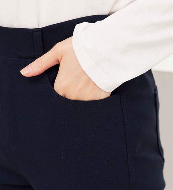 BELLUNA（ベルーナ）の「裏起毛ツイル素材ストレッチパンツ（フルレングスパンツ）」｜詳細画像