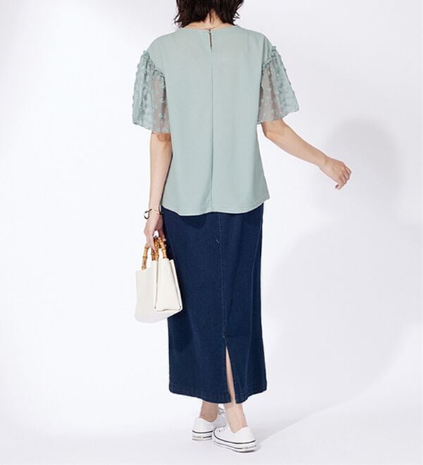 BELLUNA（ベルーナ）の「袖シアードット切替プルオーバー（カットソー）」｜詳細画像