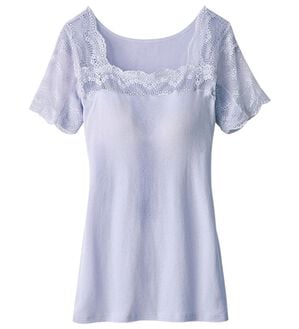 LAVIENNE（ラヴィエンヌ）の「【吸汗速乾】綿１００％激汗ゲッターレース・カップ付インナー（ブラトップ・カップ付きインナー）」｜ラベンダー