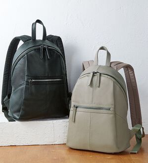 BELLUNA（ベルーナ）の「がばっと開いて多収納！牛革軽量リュック（リュック）」｜詳細画像