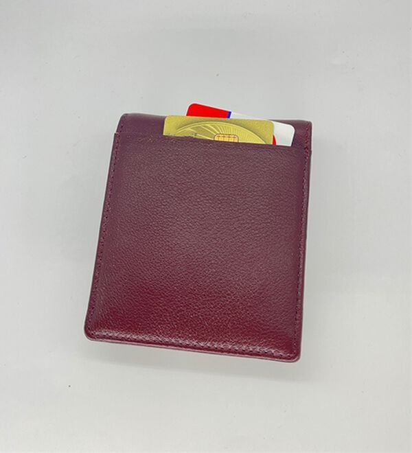 「＜ヒロココシノ・オム・ベーシック＞ソフトレザー折財布（メンズ財布・パスケース）」｜詳細画像