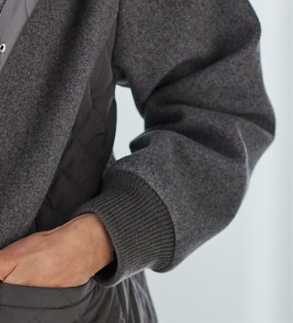 BELLUNA（ベルーナ）の「冬のおしゃれを楽しむキルトロングコート（ロングコート）」｜詳細画像