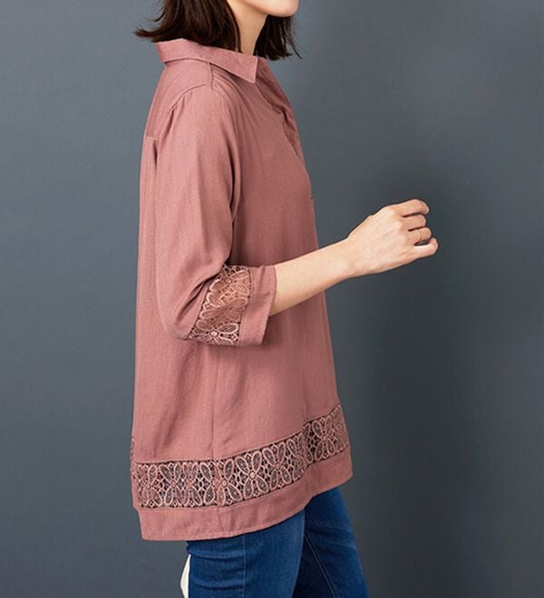 BELLUNA（ベルーナ）の「袖＆裾レースデザインシャツチュニック（チュニック）」｜詳細画像