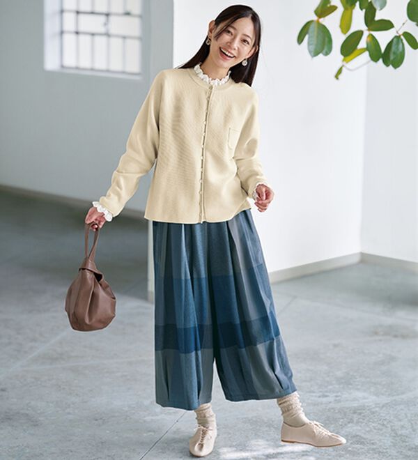 BELLUNA（ベルーナ）の「＜＆ｃｏｃｏｃｈｉ＞タックデザインチェック柄ゆったりパンツ（その他パンツ）」｜詳細画像