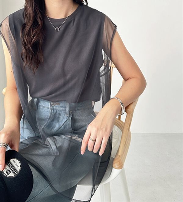 GeeRA（ジーラ）の「チュールカバーフレンチスリーブカットソー（カットソー）」｜詳細画像