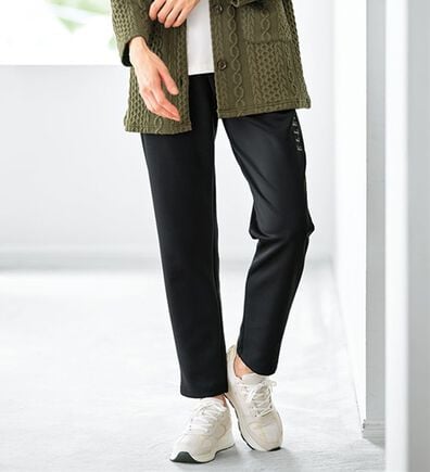 BELLUNA（ベルーナ）の「＜ＥＬＬＥ　Ａｃｔｉｖｅ＞とろみ素材テーパードパンツ（テーパードパンツ）」