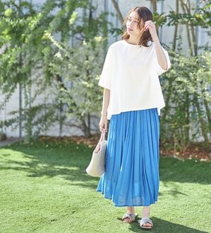 Viola e Viola（ヴィオラ エ ヴィオラ）の「【接触冷感】綿混シルケット素材ゆったりトップス（カットソー）」｜オフホワイト