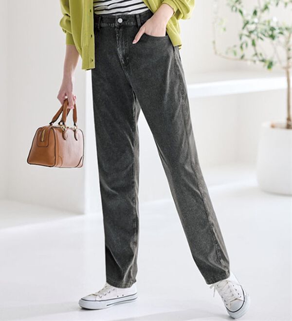 BELLUNA（ベルーナ）の「まるでデニム！ストレッチニットデニム（フルレングスパンツ）」｜ブラック