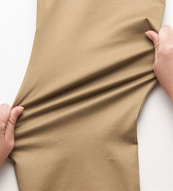 VINNO（ヴィノ）の「＜日本製＞クレンゼ（Ｒ）使用・ピンタックテーパードパンツ（テーパードパンツ）」｜詳細画像