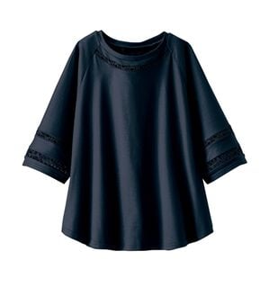 BELLUNA（ベルーナ）の「衿＆袖ハシゴレース使いプルオーバー（カットソー）」｜ネイビー