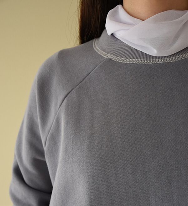 BELLUNA（ベルーナ）の「華奢見せ！しっかり綿混裏毛素材トレーナー（トレーナー・スウェット）」｜詳細画像