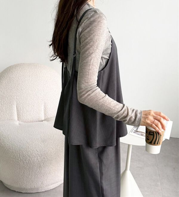 GeeRA（ジーラ）の「セットアップ風キャミソールサロペット（オールインワン）」｜詳細画像