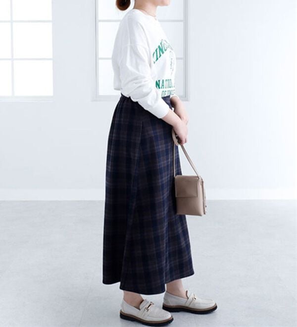 BELLUNA（ベルーナ）の「ウール調素材ラップ風スカート（ロングスカート）」｜詳細画像