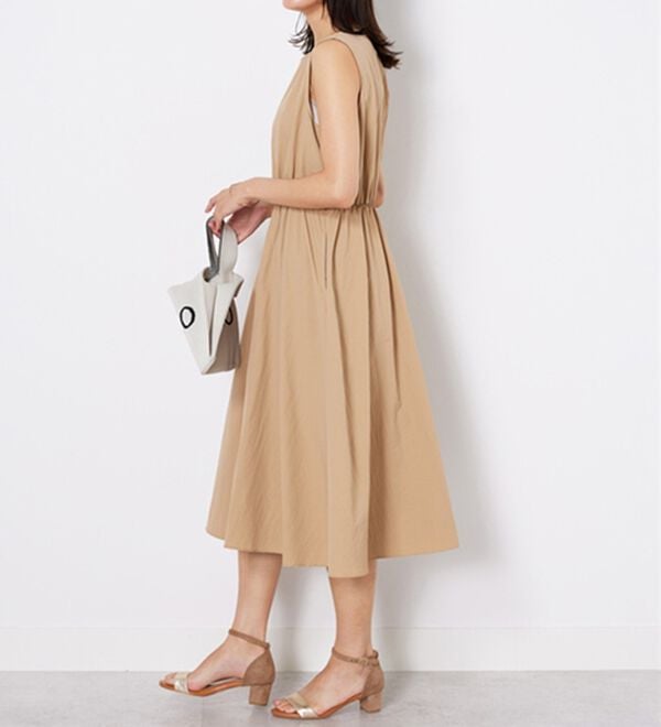 BELLUNA（ベルーナ）の「2点セット【Ｌａｇｒｉｌｕａ】メッシュ使いワンピースアンサンブル（その他ワンピース）」｜詳細画像